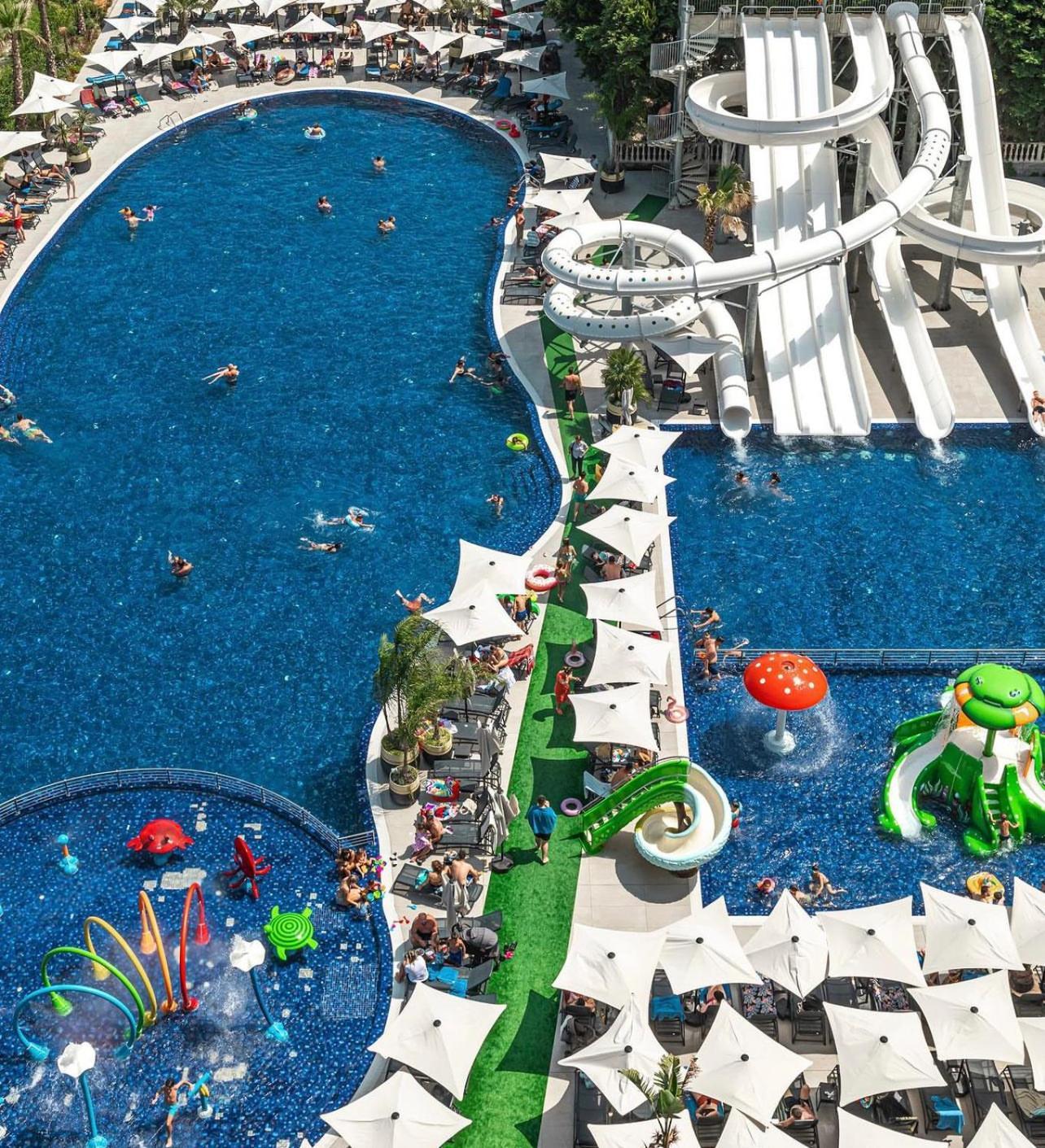 Coastline Luxury Apart Hotel Golem  Exterior foto